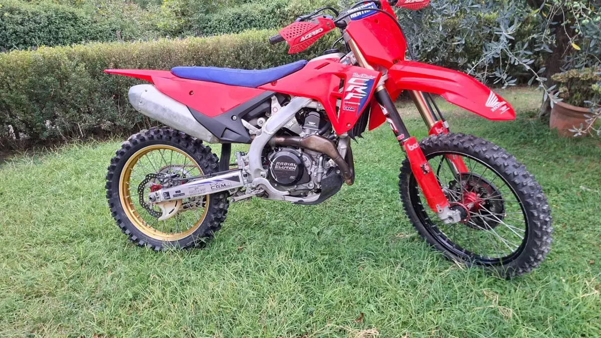 Honda CRF 450R (2026)  (2)