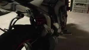Yamaha FZ1 (2006 - 16)  (2)