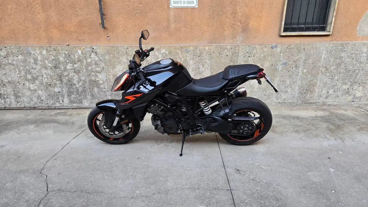 KTM 1290 Super Duke R ABS (2017 - 18)  (4)
