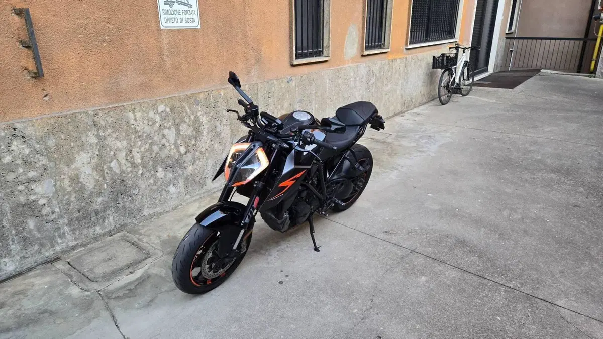 KTM 1290 Super Duke R ABS (2017 - 18)  (6)