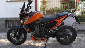 KTM 690 Duke (2016 - 19)  (2)