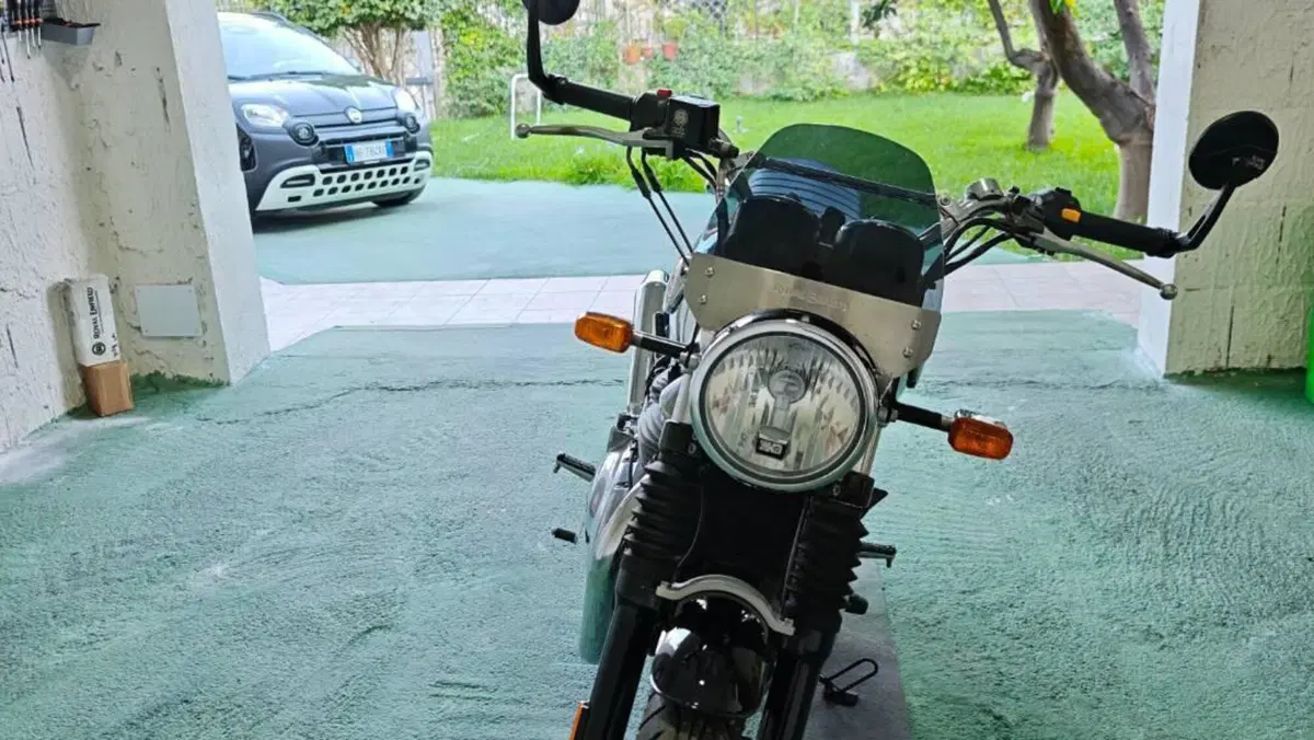 Royal Enfield Interceptor 650 (2021 - 26)  (4)