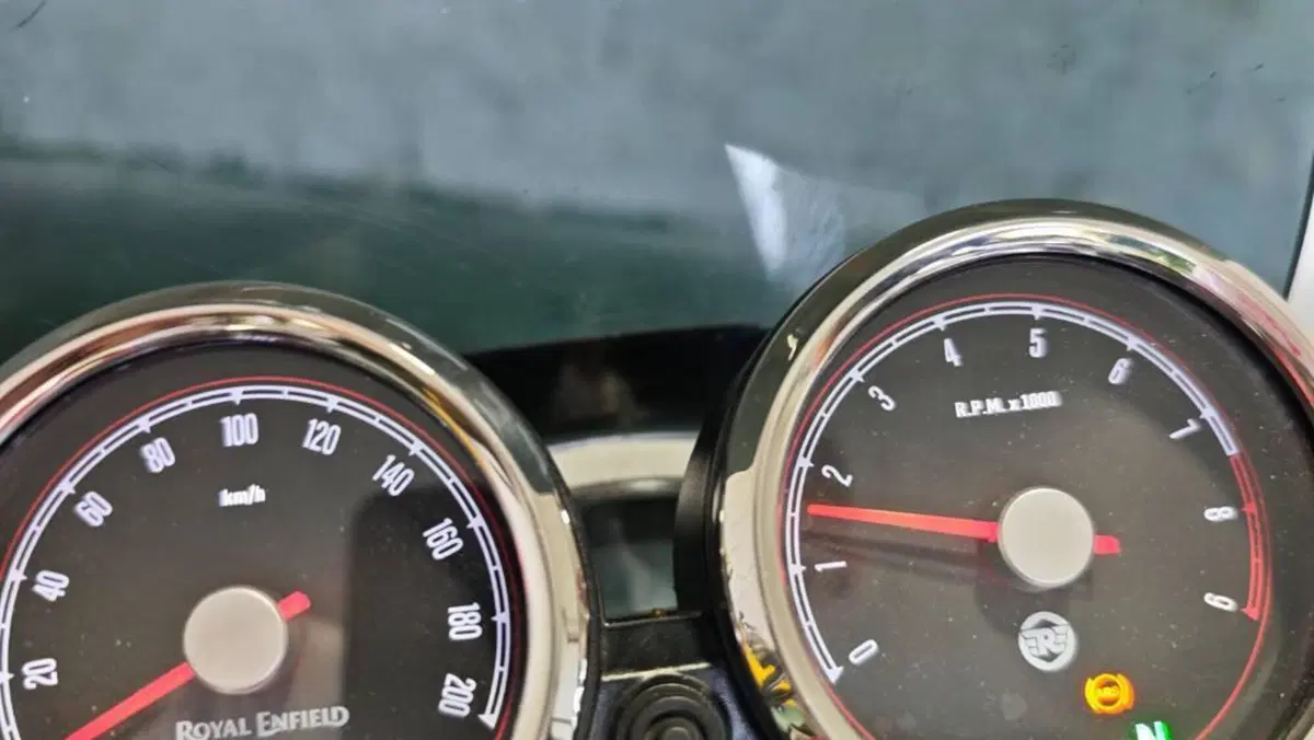 Royal Enfield Interceptor 650 (2021 - 26)  (5)
