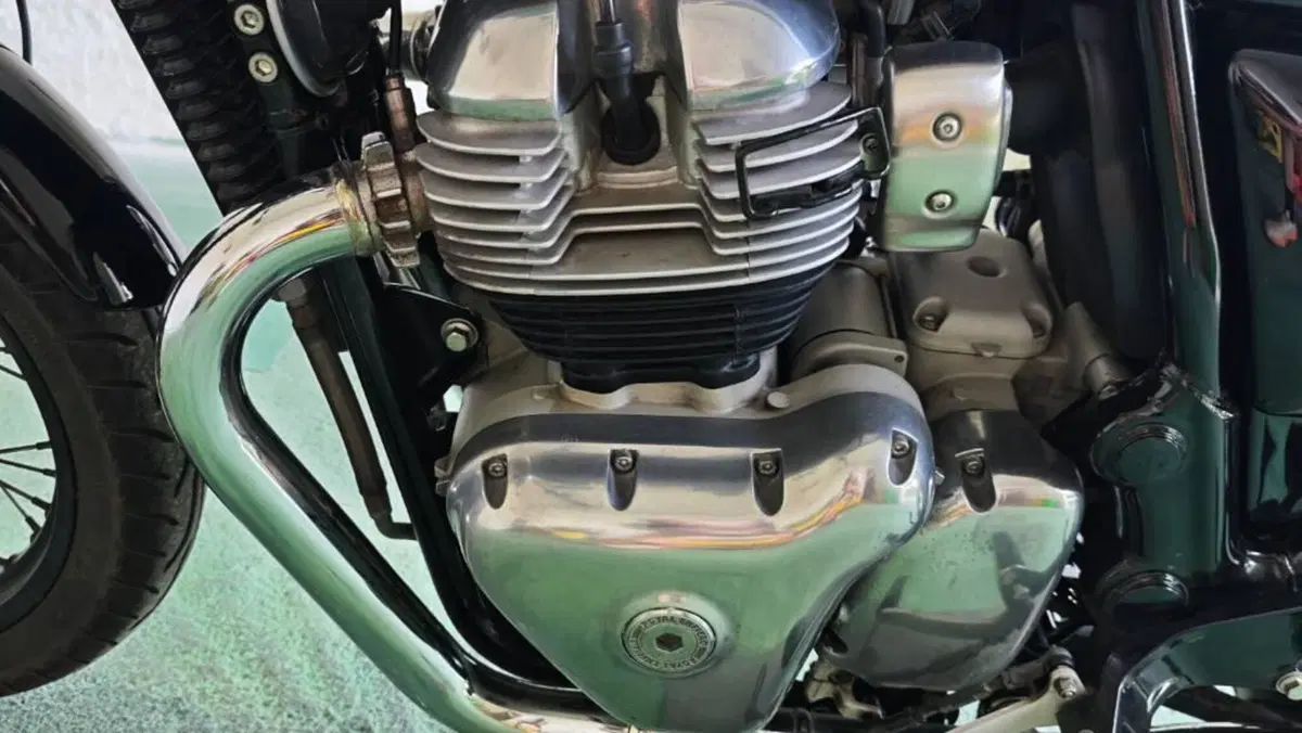 Royal Enfield Interceptor 650 (2021 - 26)  (10)