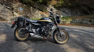 Kawasaki Z 650 RS (2025 - 27)  (4)