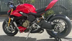 Ducati Streetfighter V4 1100 S (2021 - 22)  (2)