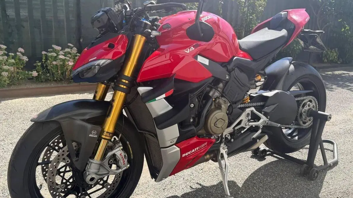Ducati Streetfighter V4 1100 S (2021 - 22)  (4)