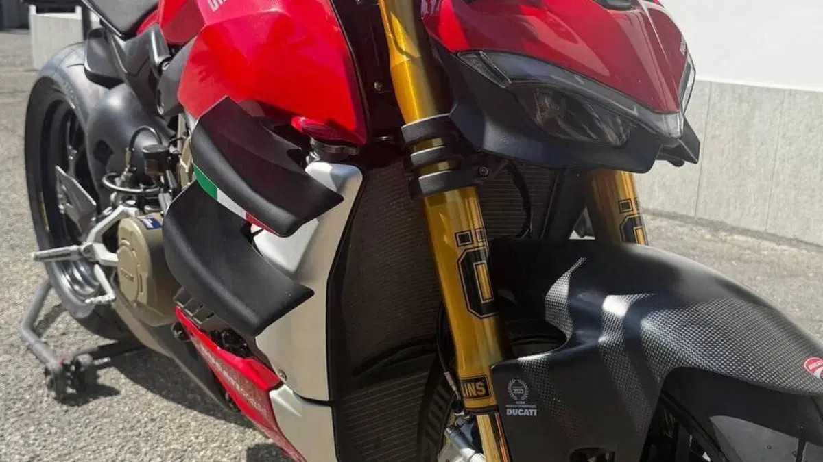 Ducati Streetfighter V4 1100 S (2021 - 22)  (5)