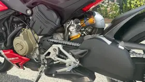 Ducati Streetfighter V4 1100 S (2021 - 22)  (6)