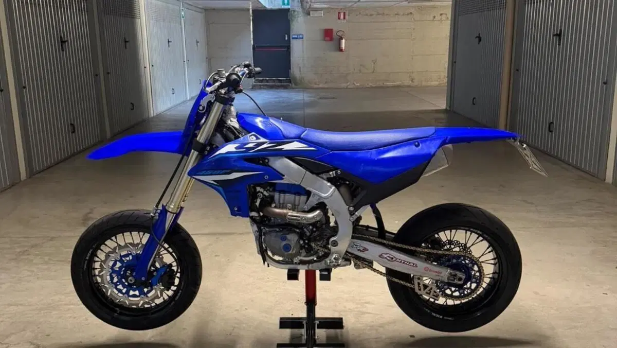 Yamaha YZ 450 F (2026)  (2)