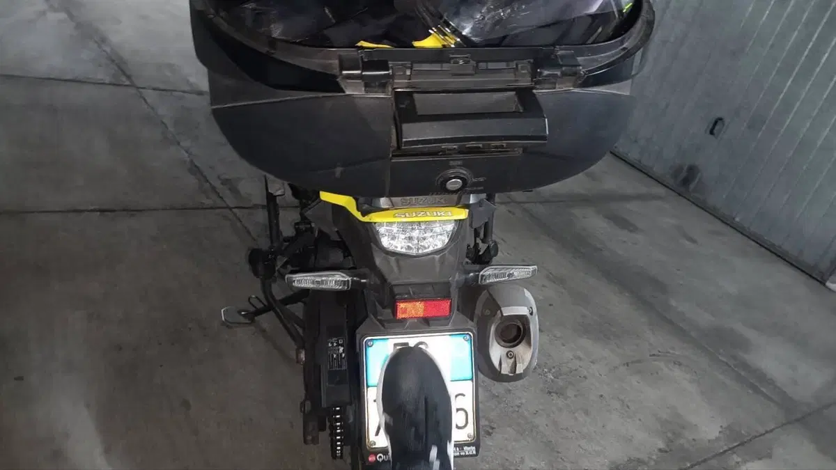 Suzuki V-Strom 1050 (2020 - 21)  (2)