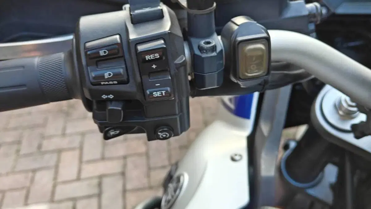 Yamaha XT1200Z Super Ténéré ABS (2015 - 16)  (5)