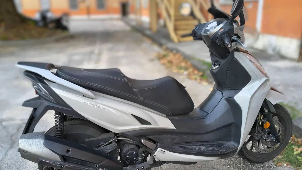 Kymco Agility 300i Noodoe (2020)  (2)