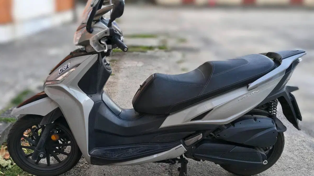 Kymco Agility 300i Noodoe (2020)  (3)