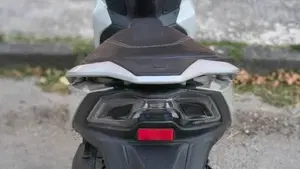 Kymco Agility 300i Noodoe (2020)  (4)