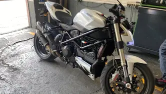 Ducati Streetfighter (2009 - 12) usata