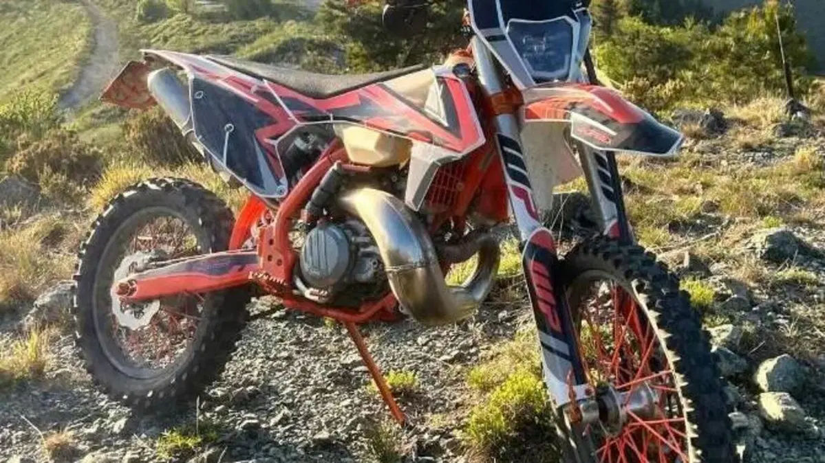 KTM 250 EXC TPI Six Days (2019)  (4)