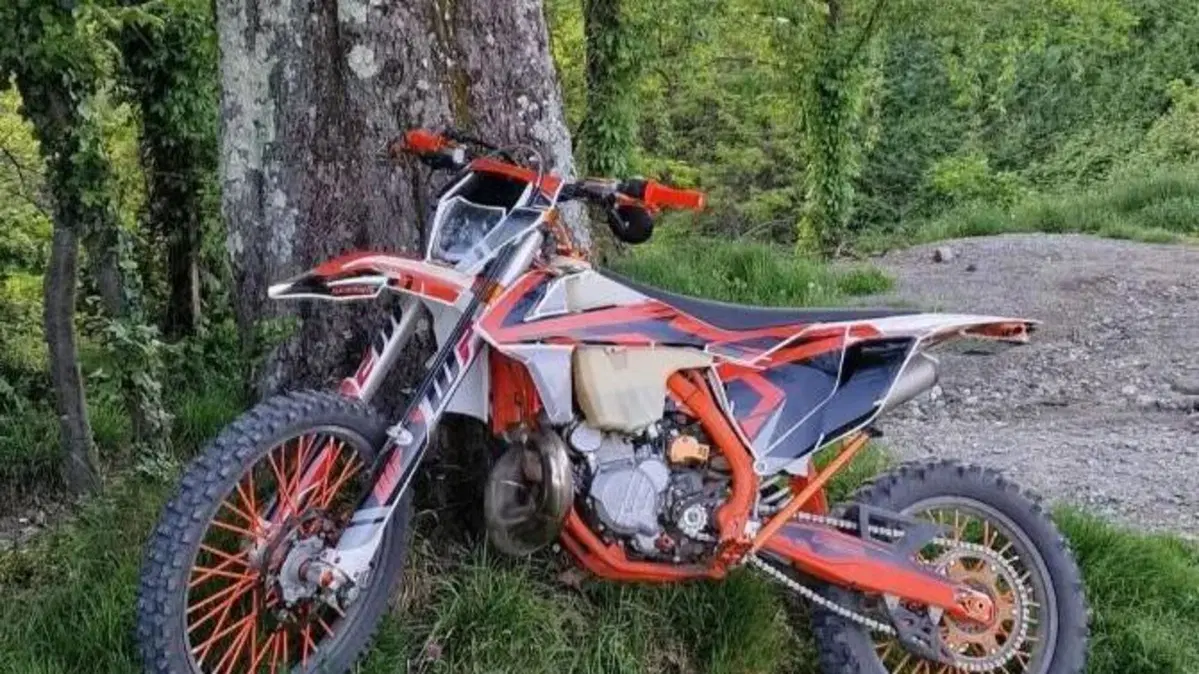 KTM 250 EXC TPI Six Days (2019)  (5)