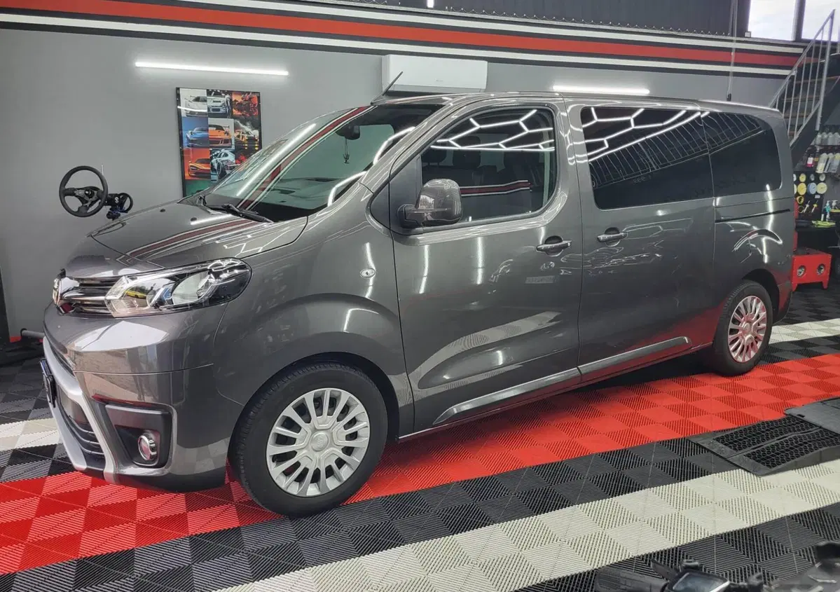 Toyota Proace Verso Verso 2.0d 144cv S&S L1 Lounge D 9p.ti (4)