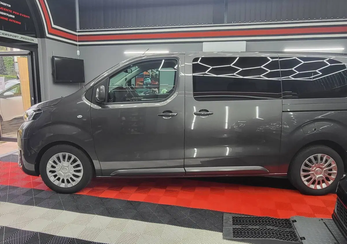 Toyota Proace Verso Verso 2.0d 144cv S&S L1 Lounge D 9p.ti (5)