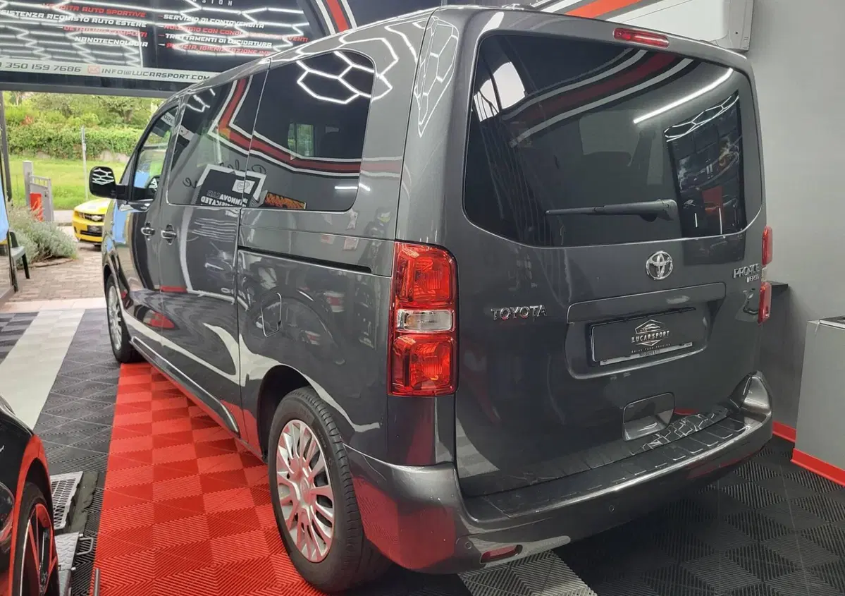 Toyota Proace Verso Verso 2.0d 144cv S&S L1 Lounge D 9p.ti (6)