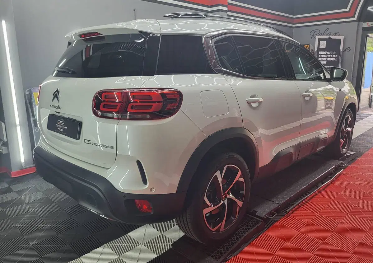 Citroen C5 Aircross Aircross Hybrid 225 E-EAT8 Shine (6)