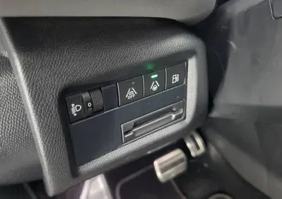 Citroen C5 Aircross Aircross Hybrid 225 E-EAT8 Shine (14)