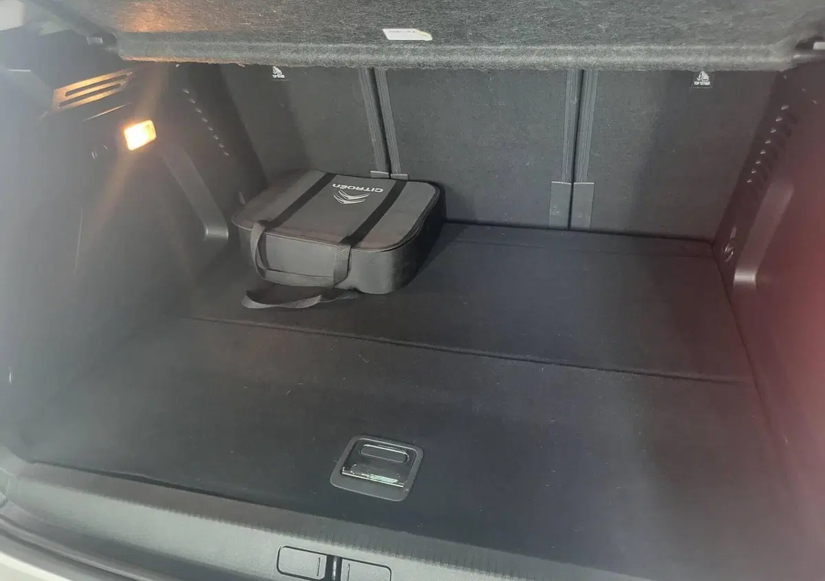 Citroen C5 Aircross Aircross Hybrid 225 E-EAT8 Shine (19)