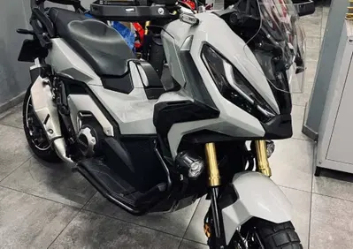 Honda X-ADV 750 DCT Travel (2021 - 24) - Annuncio 10123070