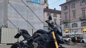 Ducati Streetfighter V4 1100 S (2021 - 22)  (6)