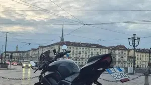 Ducati Streetfighter V4 1100 S (2021 - 22)  (7)