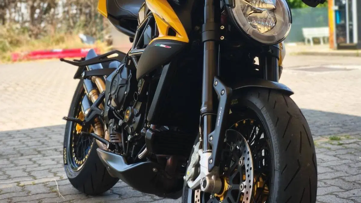 MV Agusta Dragster 800 RR SCS (2020)  (3)