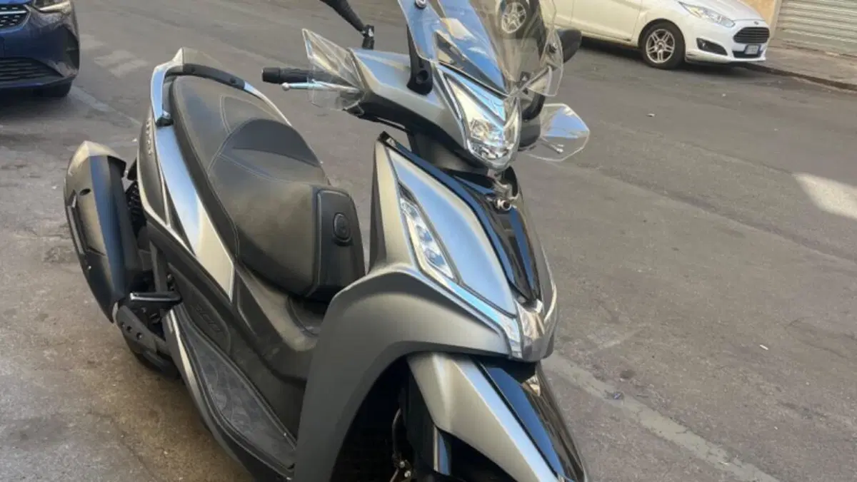 Kymco Agility 300i (2021 - 25)  (2)