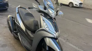 Kymco Agility 300i (2021 - 25)  (2)