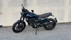 Ducati Scrambler 800 Nightshift (2025 - 26) 