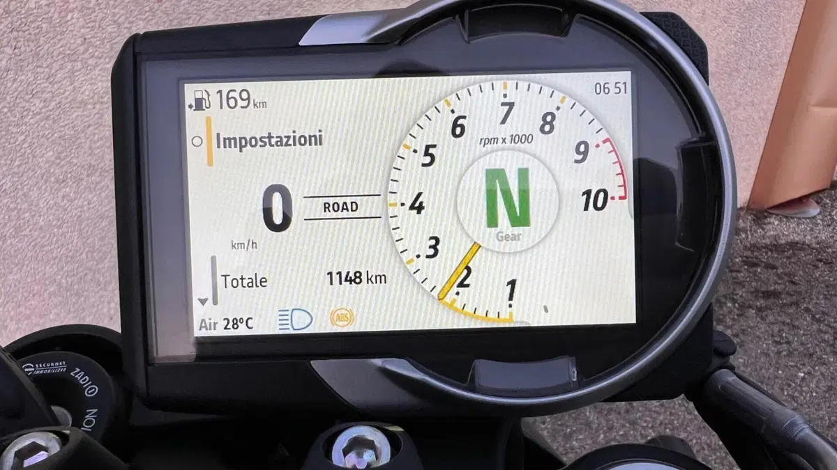 Ducati Scrambler 800 Nightshift (2025 - 26)  (4)