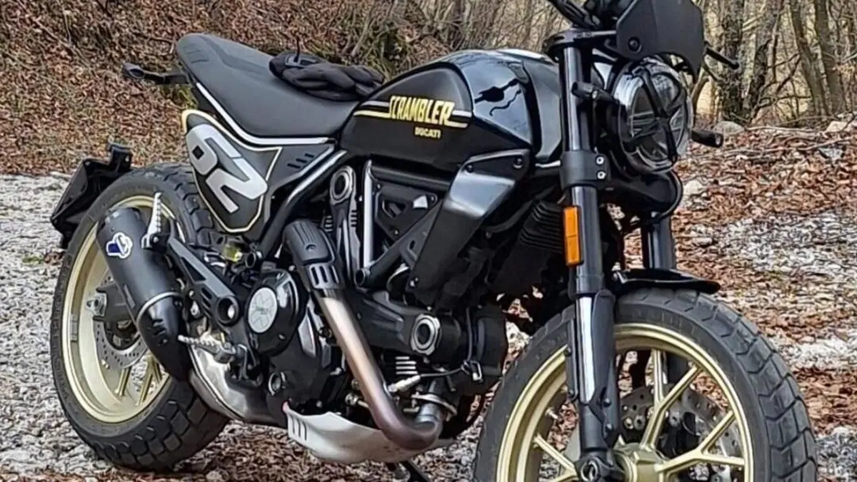 Ducati Scrambler 800 Full Throttle (2025 - 26) 