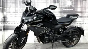 CFMOTO 800NK Sport (2023 - 26)  (7)