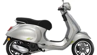Vespa Primavera 125 (2026) usata
