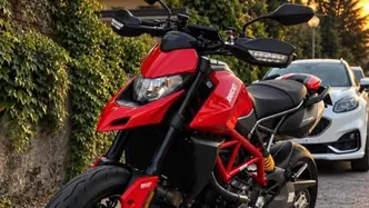 Ducati Hypermotard 950 (2022 - 25) usata