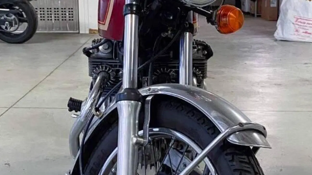 Honda   (2)