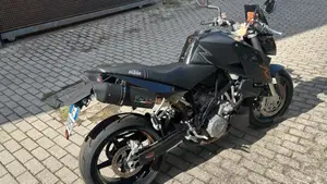 KTM 990 Super Duke (2007 - 11)  (7)