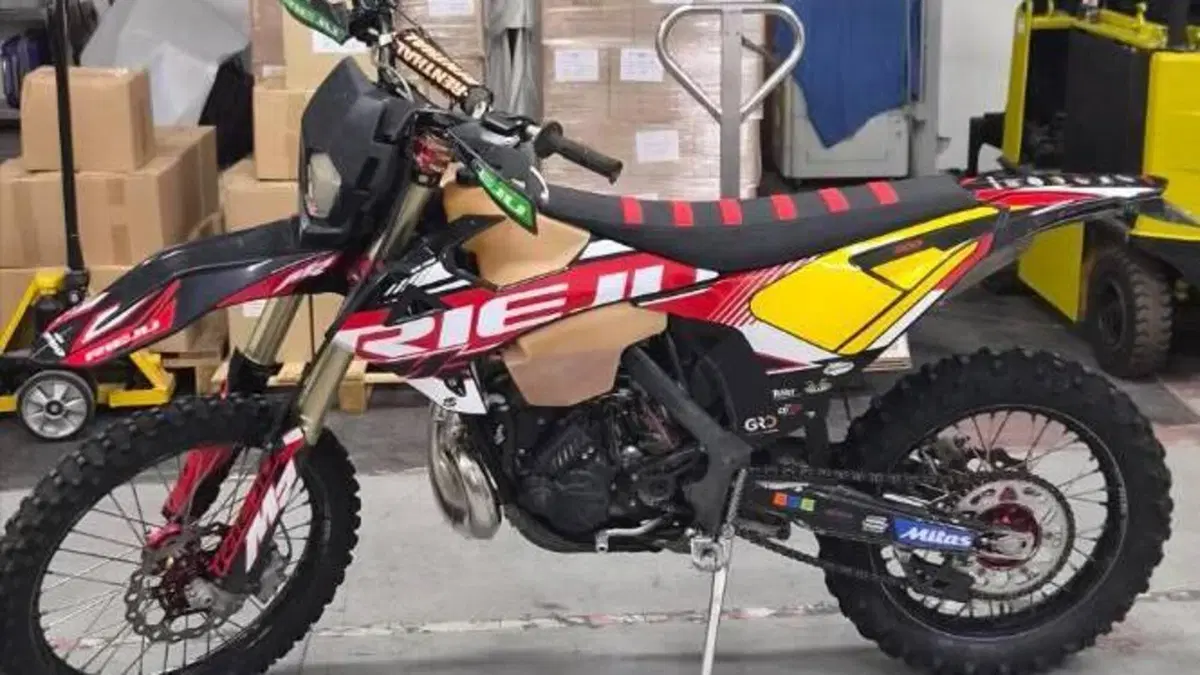 Rieju MR 300 Pro (2025)  (2)