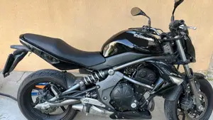 Kawasaki ER-6N (2009 - 11)  (2)