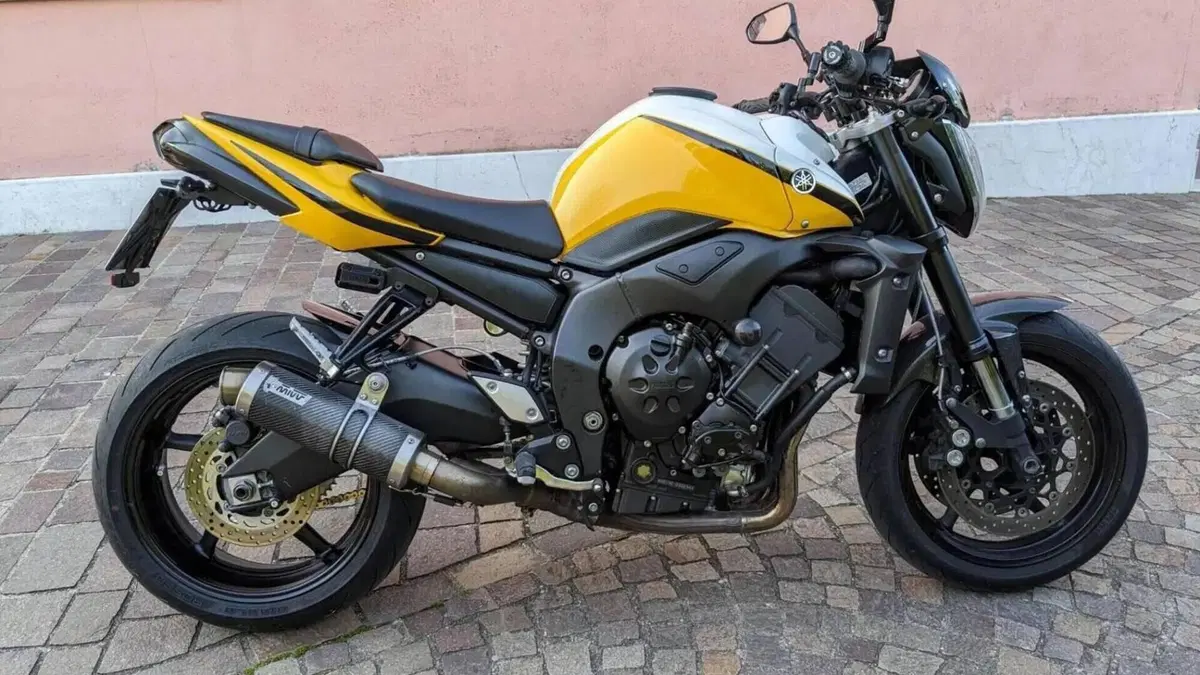 Yamaha FZ1 (2006 - 16) 