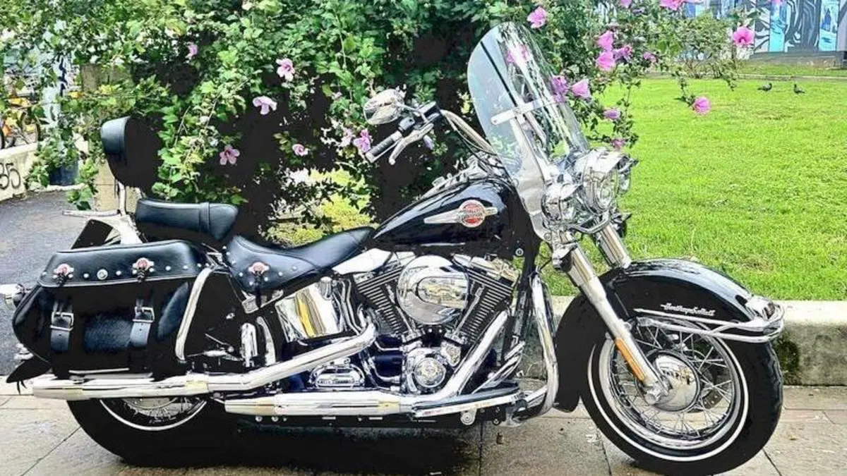 Harley-Davidson 107 Heritage Classic (2018 - 19) - FLHC 