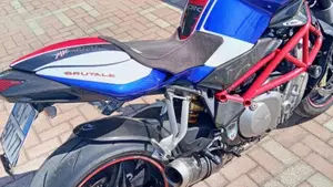 MV Agusta Brutale 910 S (2005 - 11)  (12)
