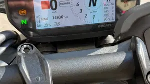 Ducati Monster 937 + (2021 - 25)  (2)