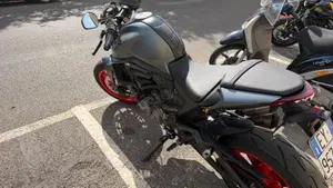 Ducati Monster 937 + (2021 - 25)  (3)