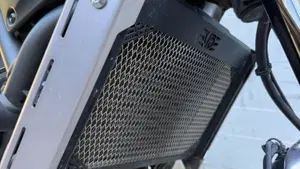 Yamaha XSR 700 ABS 60th Anniversary (2016 - 18)  (3)